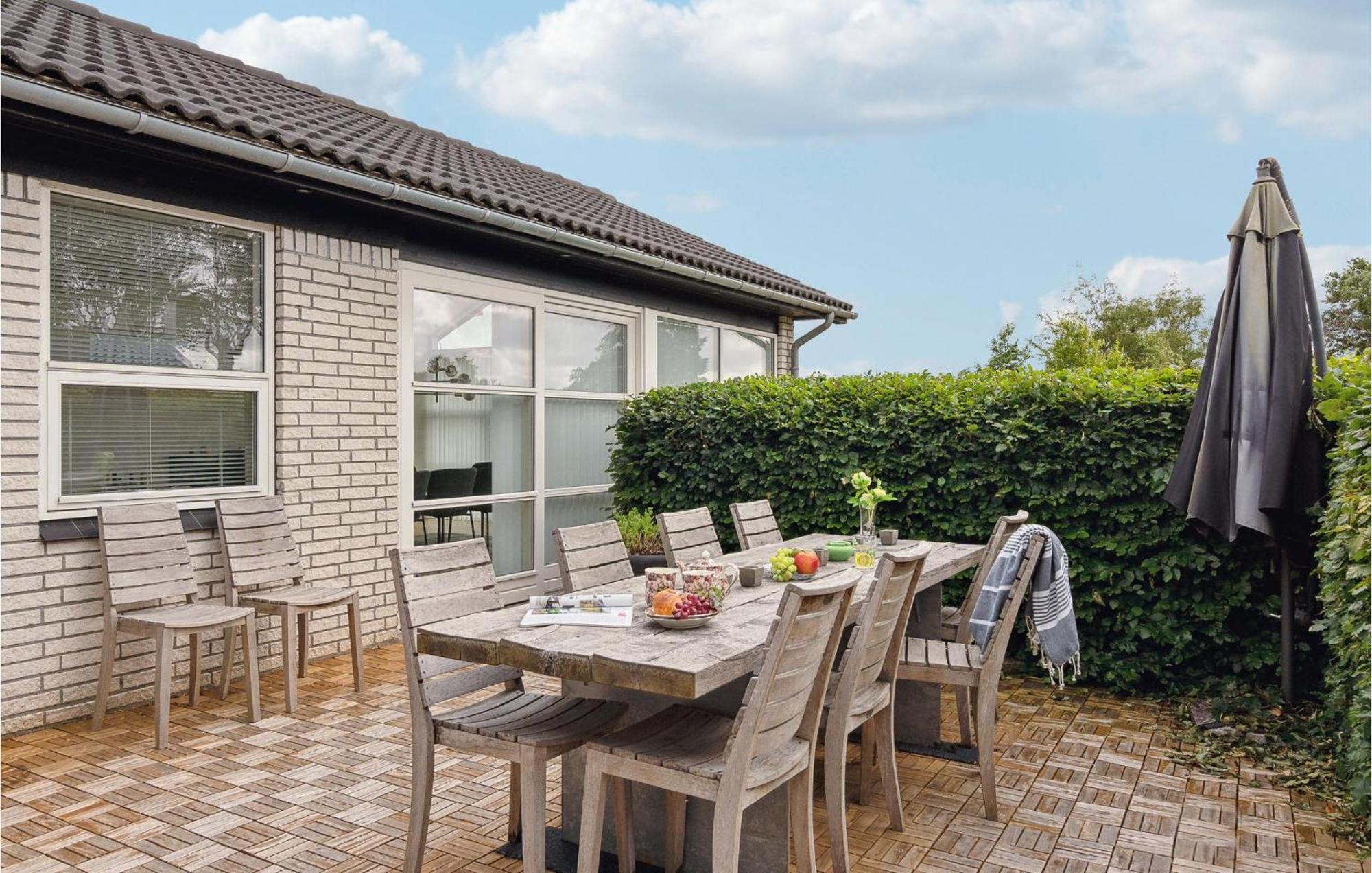 Gorgeous Home In Sunds With Kitchen Dış mekan fotoğraf
